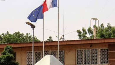 Francia rechaza decisión de Burkina Faso de romper relaciones
