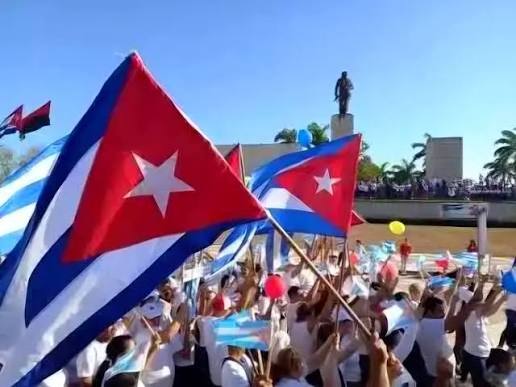 Cuba ante un inminente ataque imperial. “Al combate corred bayameses…”