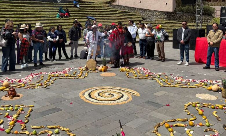Tradiciones/ Ecuador celebra el Inti Raymi con rituales ancestrales