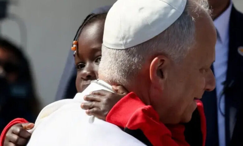 Todos de algún modo somos migrantes: Papa León XIV desde Islas Canarias
