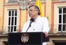 Califican de ilegal orden de suspensión contra presidente Gustavo Petro