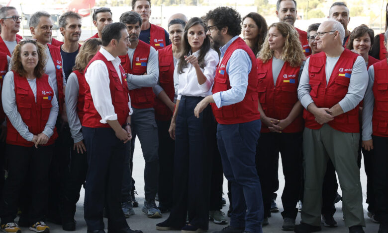 Parte a Venezuela un avión con voluntarios españoles para montar un hospital de campaña