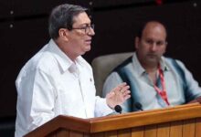 Canciller cubano reafirma vocación de paz y derecho a la defensa