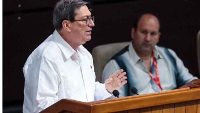 Canciller cubano reafirma vocación de paz y derecho a la defensa