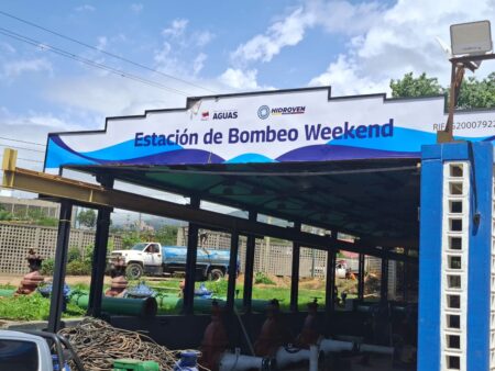 Gobierno venezolano garantiza suministro de agua potable en La Guaira tras contingencia por sismos
