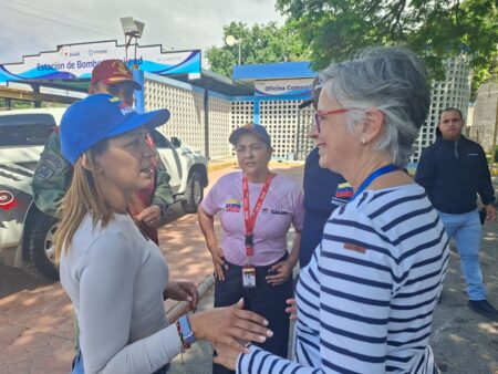 Gobierno venezolano garantiza suministro de agua potable en La Guaira tras contingencia por sismos