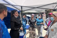 Brigada solidaria Comuna o Nada recorre Comunas de Caraballeda
