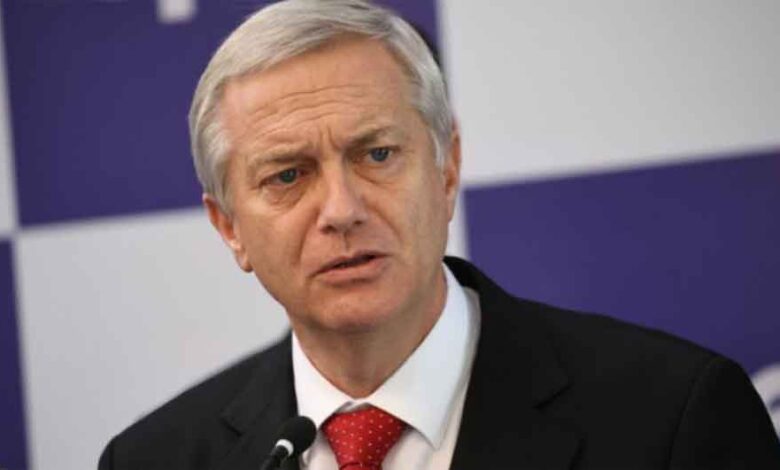 Aprobación al presidente de Chile llega a su nivel más bajo