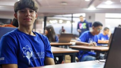 Joven venezolano de Semilleros científicos recibió reconocimiento "Gold Honour" en competencia internacional de astronomía