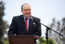 Justicia electoral decidirá polémica renuncia de senador en Perú