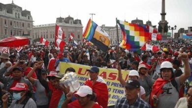 Familiares de víctimas de represión alistan protestas en Perú