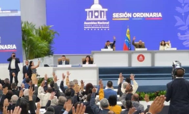Parlamentarios aprueban acuerdo en solidaridad con víctimas de los terremotos en Venezuela