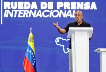 Jorge Rodríguez: escombros de edificios colapsados en La Guaira no serán lanzados al mar