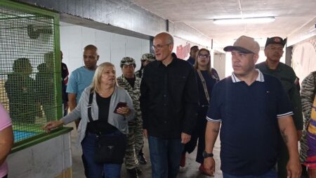 Vicepresidente Menéndez: Nuestra principal fortaleza en la contingencia es la organización popular