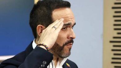 De la Espriella pide permiso para jurar en una base militar