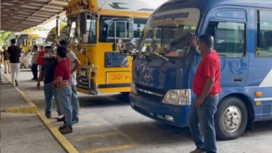 Transportistas hondureños analizan paro nacional por extorsión y atraso del bono compensatorio