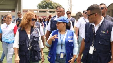 Defensoría del Pueblo despliega puntos fijos de atención en campamentos de La Guaira
