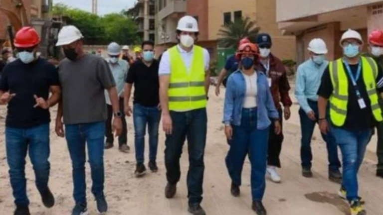 Gobierno venezolano despliega inspección técnica en urbanismos de La Guaira