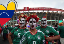 Aficionados en la Copa Mundial de Fútbol se solidarizan con Venezuela