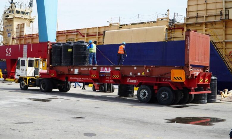 Venezuela recibe barco de Caricom con ayuda humanitaria