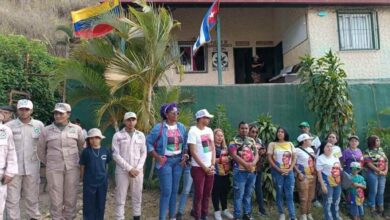 Siembran árboles por centenario de Fidel en el Waraira Repano en Caracas