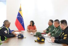Delcy Rodríguez evalúa nuevo plan de patrullaje preventivo urbano y revisa esquema de alcabalas