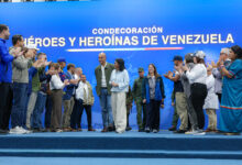 Presidenta Rodríguez otorgó medalla «Héroes y Heroínas de Venezuela» a servidores públicos tras doble sismo