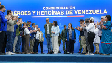 Presidenta Rodríguez otorgó medalla «Héroes y Heroínas de Venezuela» a servidores públicos tras doble sismo