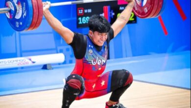 Pesista venezolano implantó nueve records en el Campeonato Suramericano de la disciplina en Ecuador