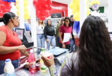 Presidenta Rodríguez entrega en Caracas el Súper Abasto Mercal número 200 rehabilitado