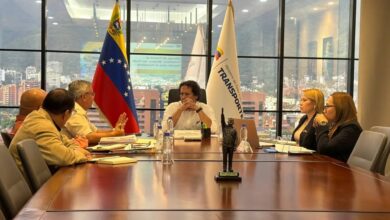Ministro Francisco Garcés evalúa proyectos para desarrollar el transporte multimodal en Venezuela