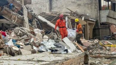 Ascienden a 319 fallecidos tras sismo en Colombia