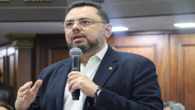 Destituido Antonio Ecarri de la presidencia del Grupo de Amistad Parlamentaria Venezuela-EE. UU.