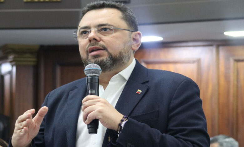 Destituido Antonio Ecarri de la presidencia del Grupo de Amistad Parlamentaria Venezuela-EE. UU.