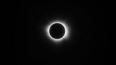 ¿Ilusión óptica o el cielo al revés? Así veremos el próximo eclipse solar