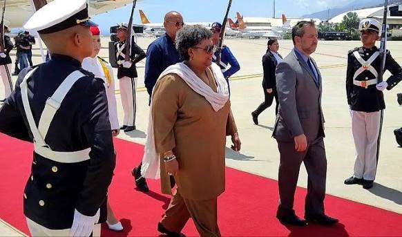 Arriba a Venezuela Primera Ministra de Barbados Mia Mottley