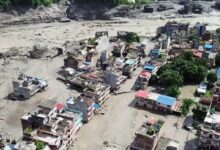 Nepal y China buscan a casi 1.400 desaparecidos tras riadas