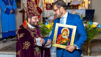 Canciller Plasencia comparte con comunidades Armenia y Líbanesa festividad religiosa de la Virgen María