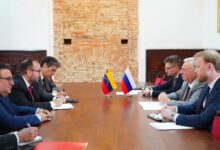 Venezuela revisa agenda de cooperación multilateral con España, Serbia, Rusia y EE. UU.