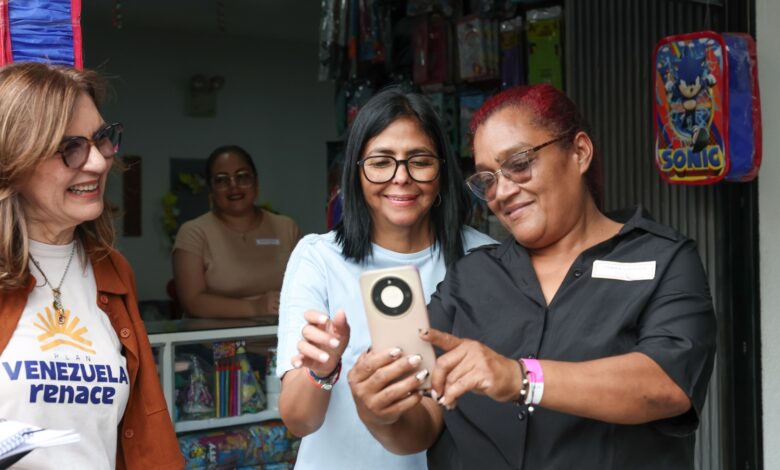 Delcy Rodríguez llama al pueblo venezolano a participar en Consulta Popular el 18-O