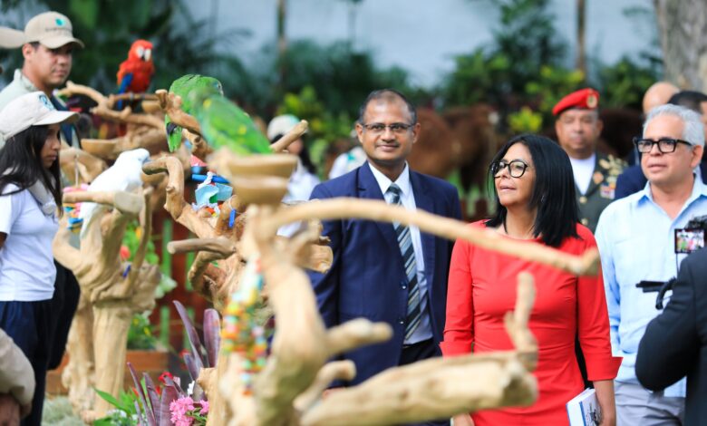 Presidenta Rodríguez firma acuerdo con Centro Greens de India para repotenciar zoológicos públicos en Venezuela