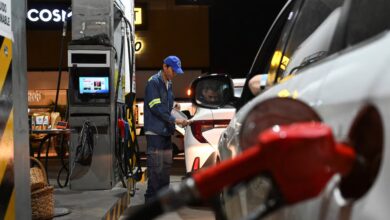 Bolivia eliminará subvención de combustibles en 2027 tras acuerdo con el FMI