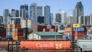 EE.UU. impone aranceles del 50% a más productos canadienses
