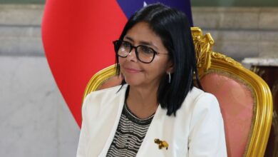 «Seguimos trabajando para que se levanten las sanciones contra Venezuela»: presidenta Delcy Rodríguez