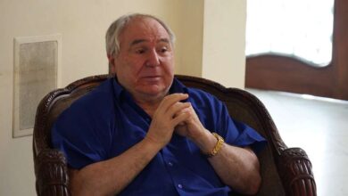 Tribunal de Ecuador ordena detener a expresidente Abdalá Bucaram