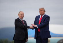 Putin y Trump hablan por teléfono y acuerdan un millonario suministro de diésel ruso