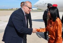 Presidenta Delcy Rodríguez llega a Roma para participar en Foro Mundial de la FAO