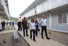 Delcy Rodríguez anuncia el traslado de 740 familias desde campamentos hacia viviendas transitorias
